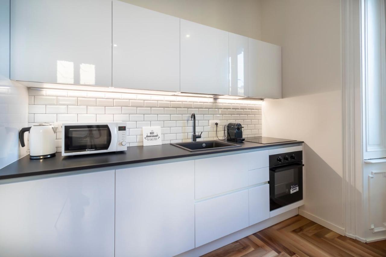 Luxury Apartment - Soperga 2 Milan Exterior photo