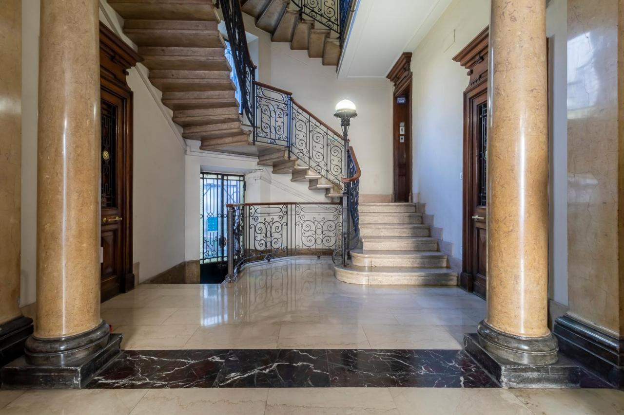 Luxury Apartment - Soperga 2 Milan Exterior photo